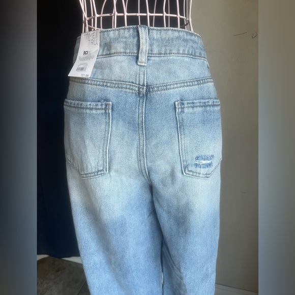 Jeans - Picture 6 of 7